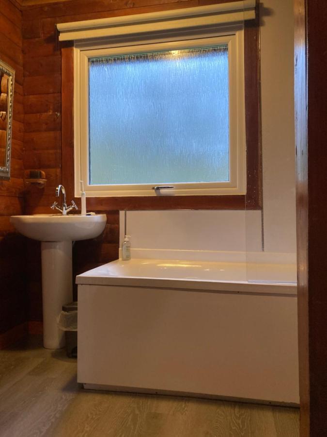 Stravaigin Lodge Данун Екстер'єр фото